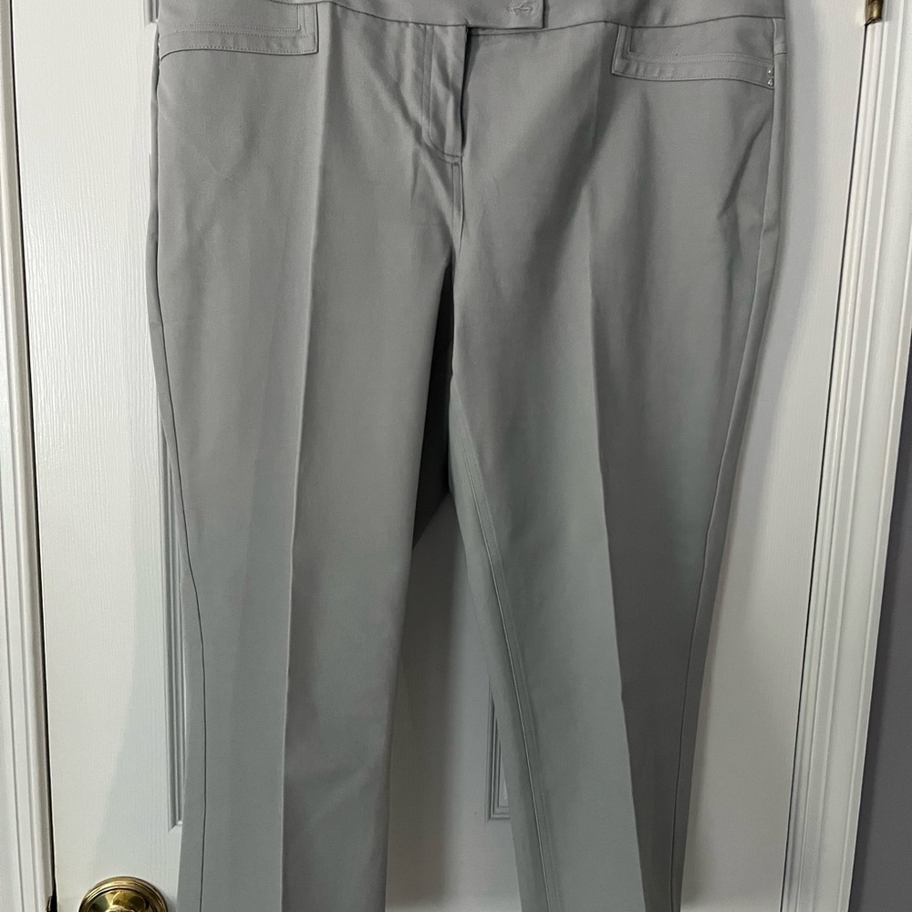 Plus size ladies capris by Alfani.